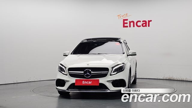 Mercedes-Benz GLA-Class (X156) GLA45 AMG 4MATIC 2019 — фото 3