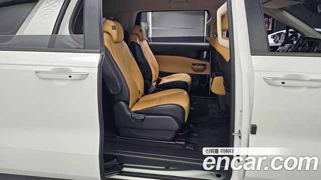 Kia Carnival (IV) Diesel 9-Seater Prestige 2023 — фото 12