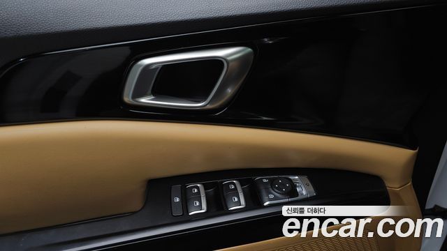 Kia Carnival (IV) Diesel 9-Seater Prestige 2023 — фото 28