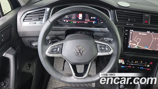 Volkswagen Tiguan (II) 2.0 TDI 4Motion Prestige 2023 — фото 12