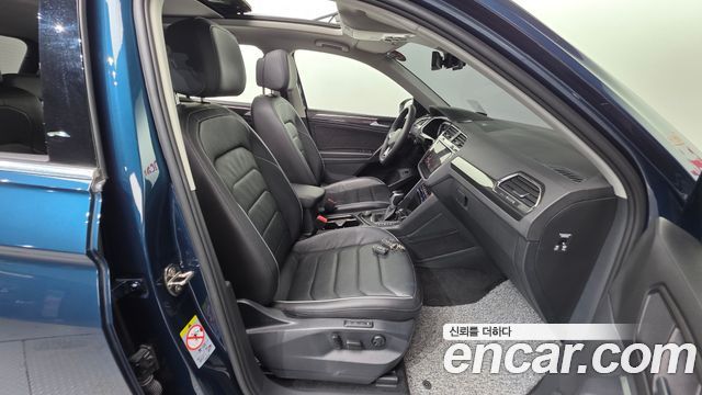 Volkswagen Tiguan (II) 2.0 TDI 4Motion Prestige 2023 — фото 26