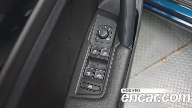 Volkswagen Tiguan (II) 2.0 TDI 4Motion Prestige 2023 — фото 27