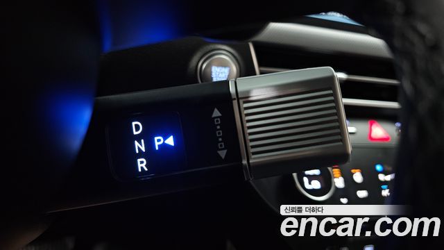 Hyundai Sonata The Edge (DN8) 2.0 LPG Premium 2024 — фото 9