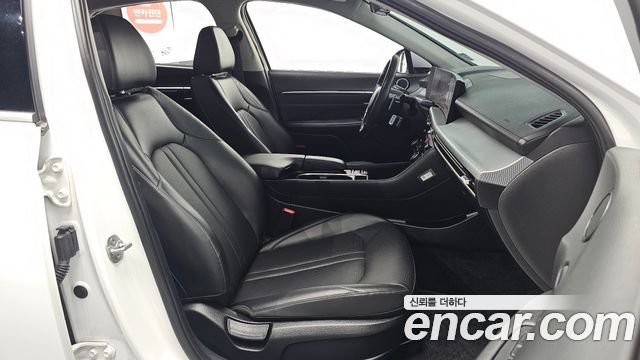 Hyundai Sonata The Edge (DN8) 2.0 LPG Premium 2024 — фото 26