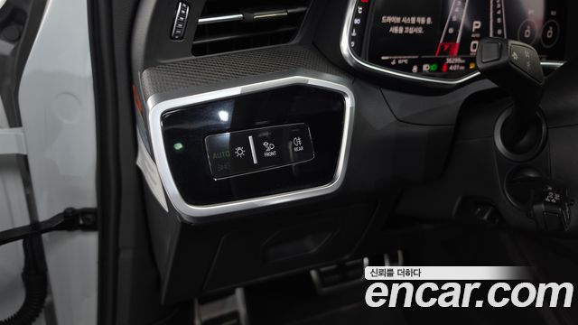 Audi RS6 (C8) 4.0 TFSI Quattro Avant 2021 — фото 19