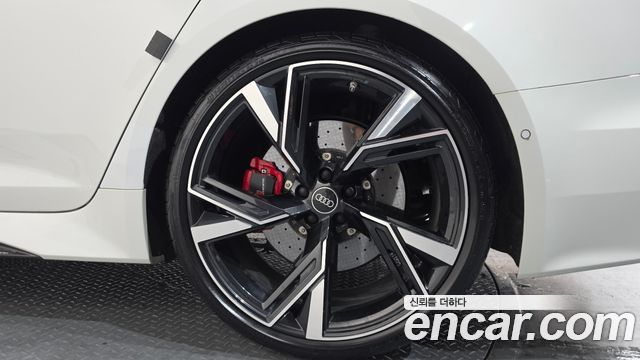 Audi RS6 (C8) 4.0 TFSI Quattro Avant 2021 — фото 21