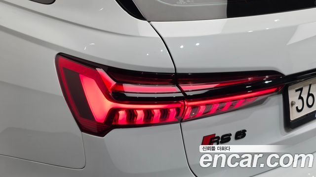 Audi RS6 (C8) 4.0 TFSI Quattro Avant 2021 — фото 23