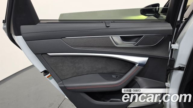 Audi RS6 (C8) 4.0 TFSI Quattro Avant 2021 — фото 25