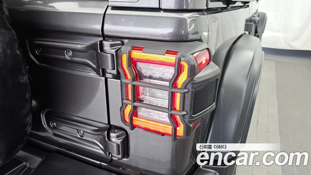 Jeep Wrangler (JL) 2.0 Rubicon Power Top 4Door 2021 — фото 29