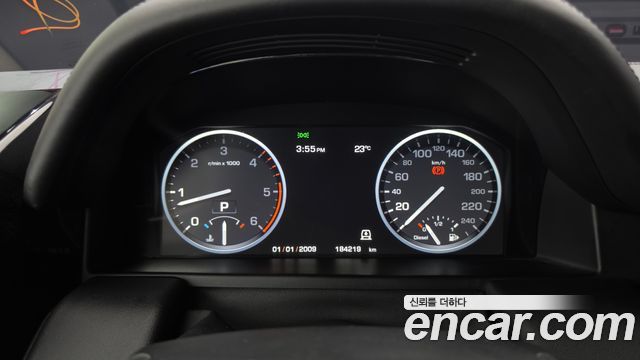 Land Rover Range Rover 4.4 TDV8 Vogue 2012 — фото 8