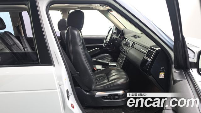 Land Rover Range Rover 4.4 TDV8 Vogue 2012 — фото 12