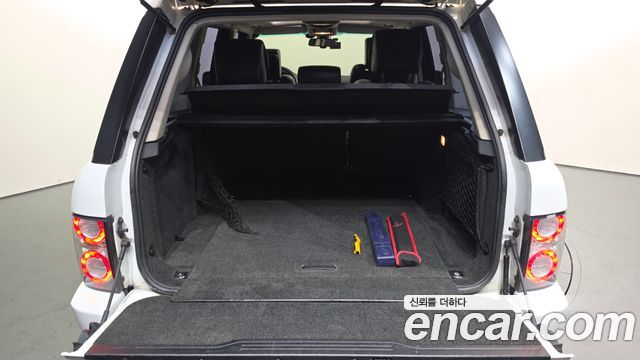 Land Rover Range Rover 4.4 TDV8 Vogue 2012 — фото 19