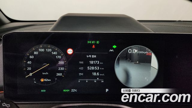 Kia Sportage Hybrid (V) HEV 1.6 2WD Signature X Line 2025 — фото 8