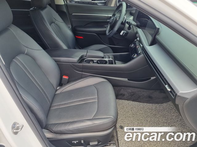 Hyundai Sonata The Edge (DN8) 1.6 Turbo Exclusive 2024 — фото 10