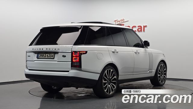 Land Rover Range Rover (IV) 4.4 SDV8 AB DIESEL 2016 — фото 2