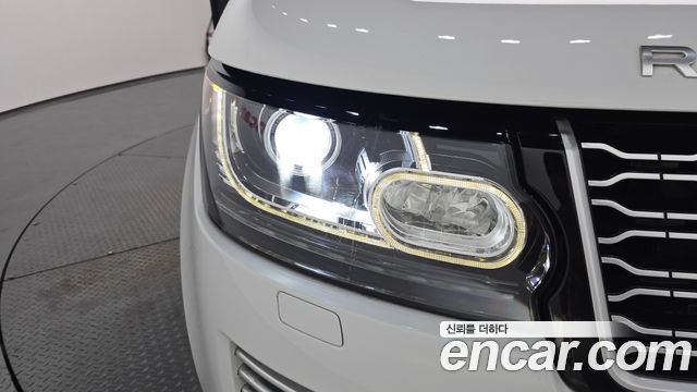 Land Rover Range Rover (IV) 4.4 SDV8 AB DIESEL 2016 — фото 22