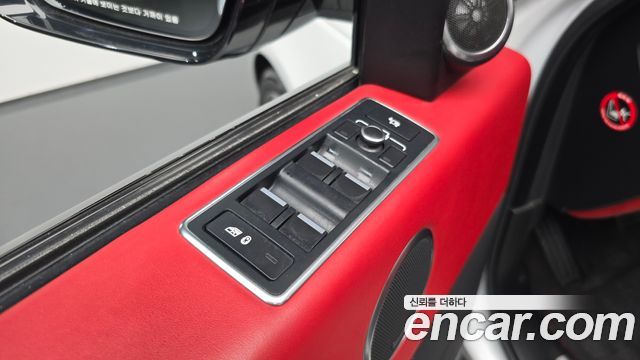 Land Rover Range Rover (IV) 4.4 SDV8 AB DIESEL 2016 — фото 27