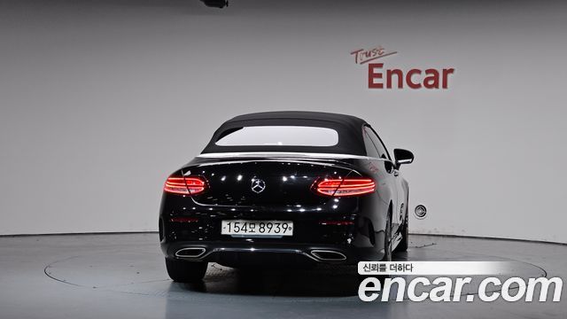 Mercedes-Benz C-Class (W205) C200 Cabriolet 2020 — фото 33