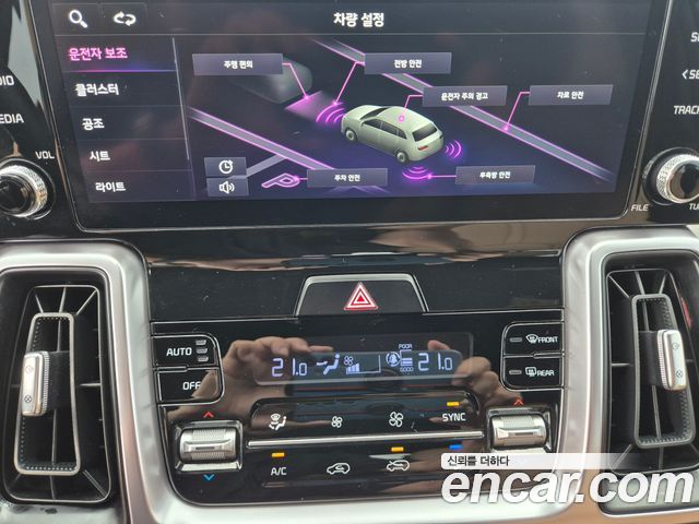 Kia Sorento (IV) Diesel 2.2 2WD Prestige 2023 — фото 19