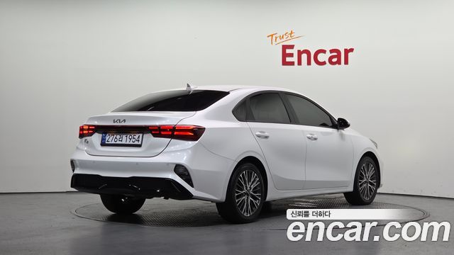 Kia K3 (II) 1.6 Prestige 2023 — фото 2