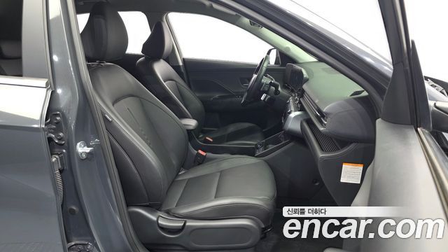 Hyundai Kona Electric (SX2) Long Range Premium 2023 — фото 26