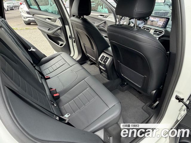 BMW X4 (G02) xDrive20i M Sport 2025 — фото 10