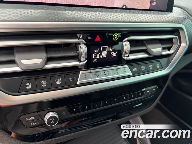 BMW X4 (G02) xDrive20i M Sport 2025 — фото 21