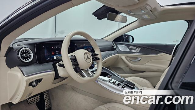 Mercedes-Benz AMG GT 4Door 43 4MATIC+ 2025 — фото 18
