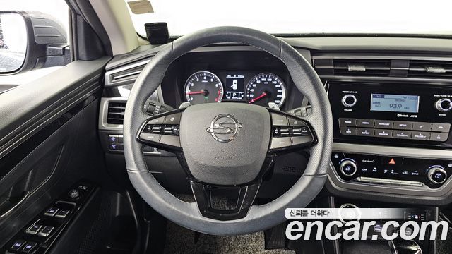 KG Mobility (SsangYong) Beautiful Korando Gasoline 1.5 2WD C3 Plus 2021 — фото 13