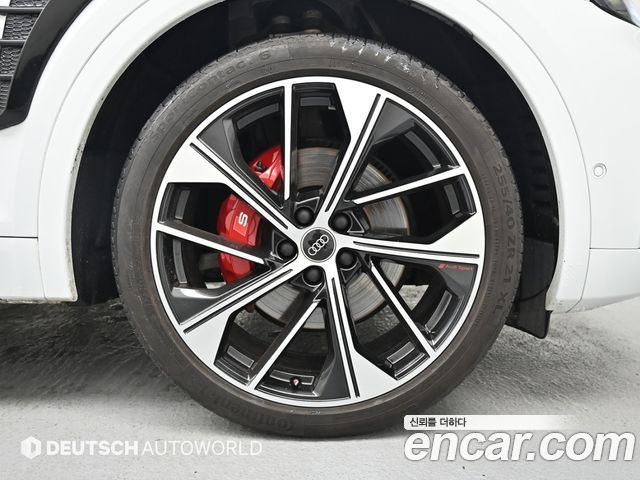 Audi SQ5 (FY) 3.0 TFSI Quattro Sportback 2023 — фото 5