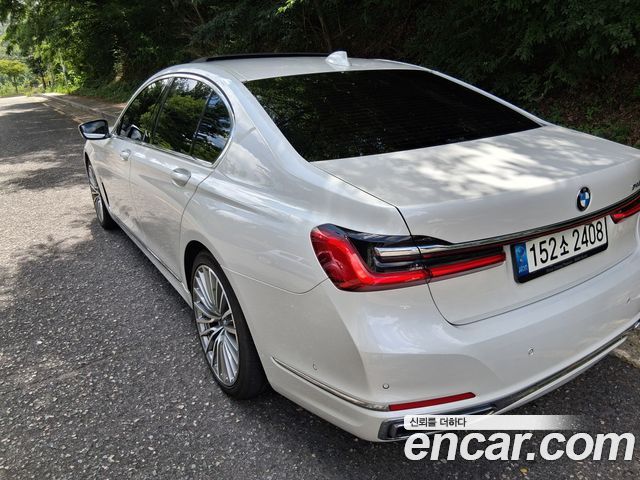BMW 7 Series (G11) 745e iPerformance Design Pure Excellence 2021 — фото 8