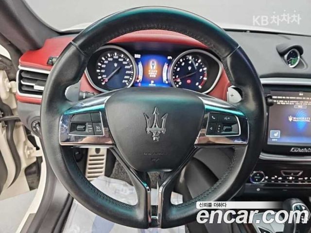 Maserati Ghibli 3.0 3rd 2016 — фото 10