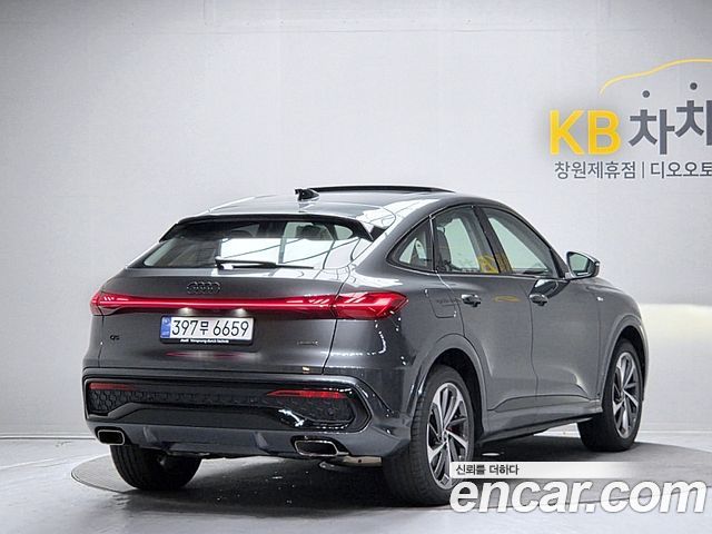 Audi Q5 (80A) 45 TFSI Quattro Sportback S Line 2025 — фото 2