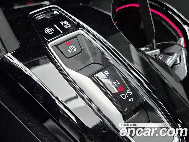Audi Q5 (80A) 45 TFSI Quattro Sportback S Line 2025 — фото 9