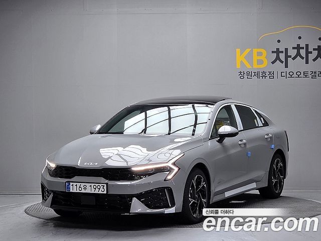 Kia K5 (III) 2.0 Signature 2027 — фото 1