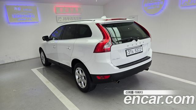 Volvo XC60 D5 AWD 1st 2011 — фото 3