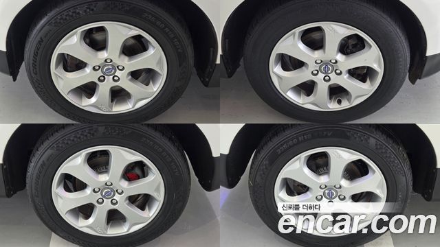 Volvo XC60 D5 AWD 1st 2011 — фото 15