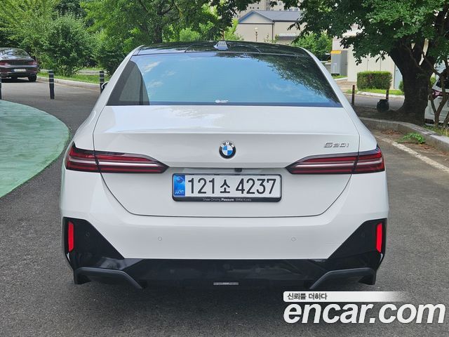 BMW 5 Series (G60) 520i M Sport 2025 — фото 4