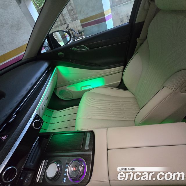Genesis G80 (RG3) Gasoline 2.5 Turbo AWD 2022 — фото 4