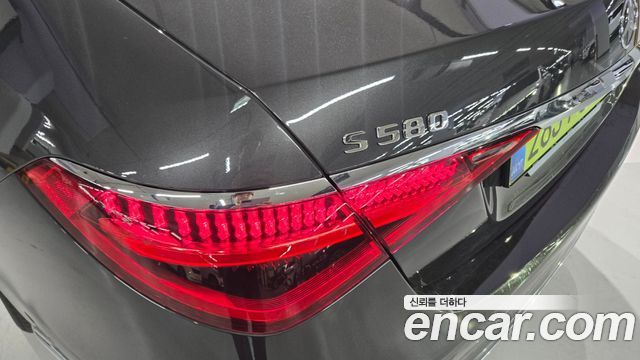 Mercedes-Benz S-Class (W223) S580L 4MATIC 2025 — фото 17