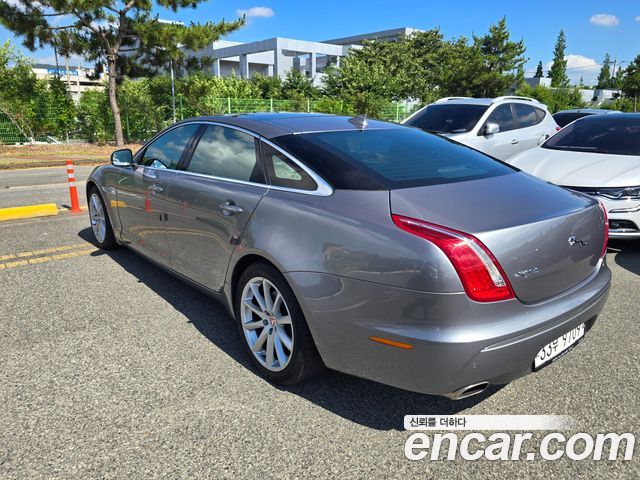 Jaguar XJ 3.0D Premium Luxury LWB X351 2014 — фото 3