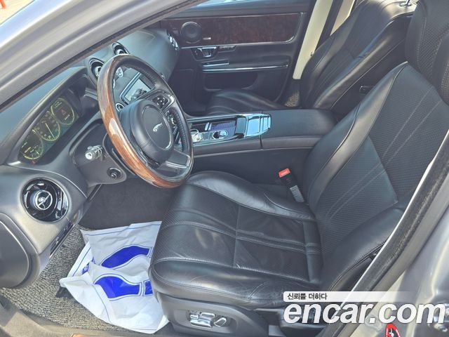 Jaguar XJ 3.0D Premium Luxury LWB X351 2014 — фото 7