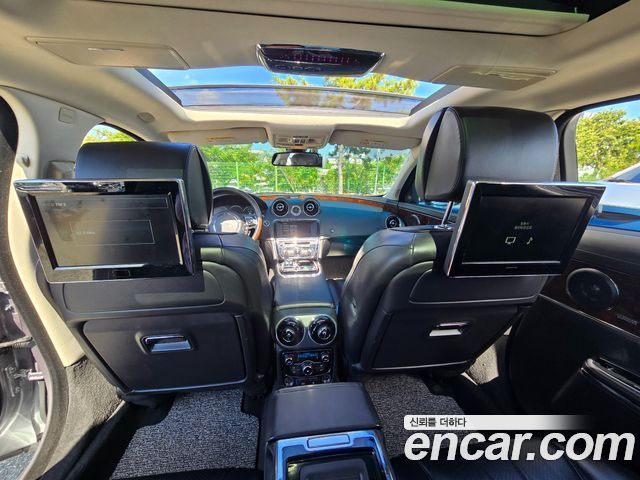 Jaguar XJ 3.0D Premium Luxury LWB X351 2014 — фото 20