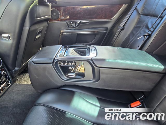 Jaguar XJ 3.0D Premium Luxury LWB X351 2014 — фото 21