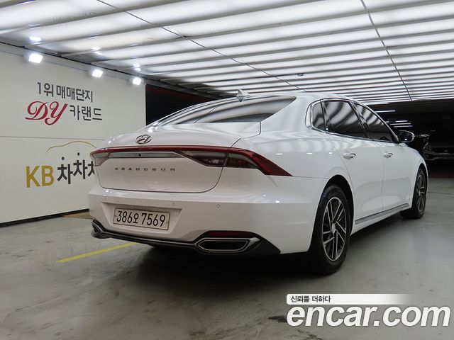Hyundai Grandeur (IG) 2.5 Premium 2022 — фото 4