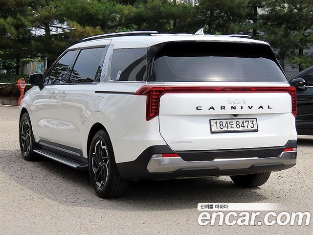 Kia Carnival (IV) Gasoline 9-Seater Noblesse 2024 — фото 3