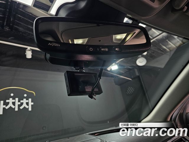 Chevrolet Impala 2.5 Midnight Black 2019 — фото 20