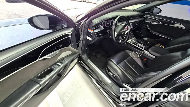 Audi A8 (D5) 55 TFSI Quattro LWB 2020 — фото 22