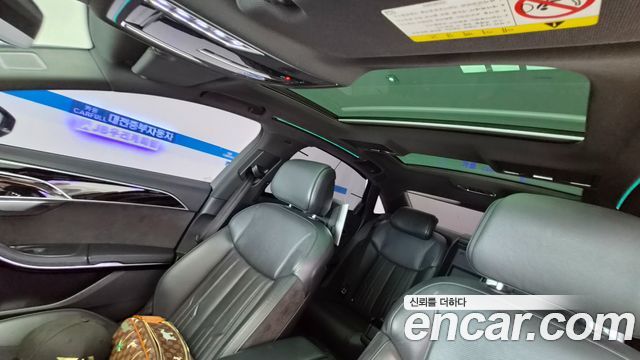 Audi A8 (D5) 55 TFSI Quattro LWB 2020 — фото 23