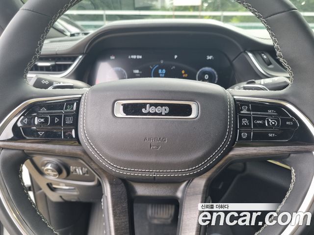 Jeep Grand Cherokee (WL) 3.6 Overland 2023 — фото 8